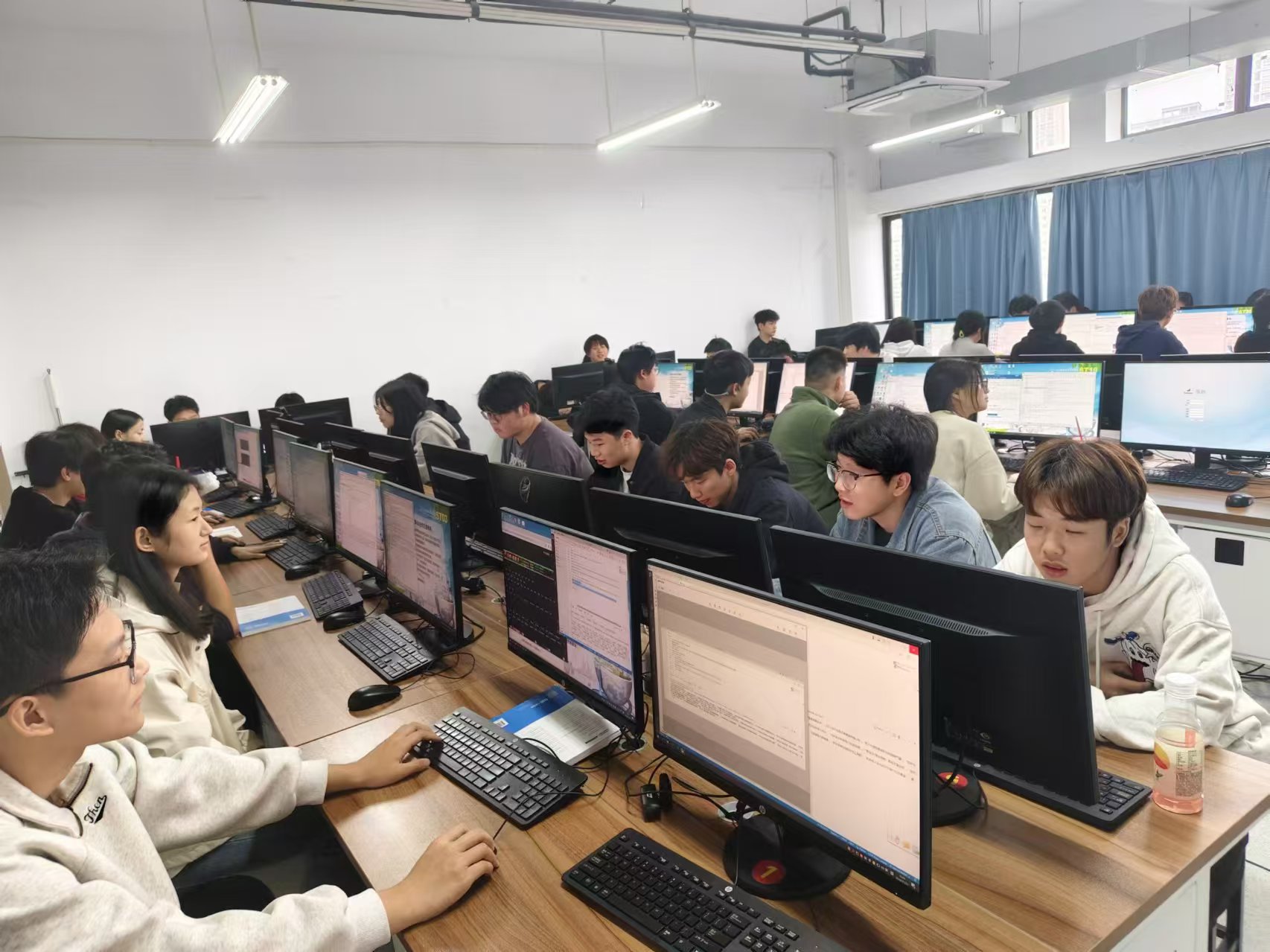 人工智能2301.jpg